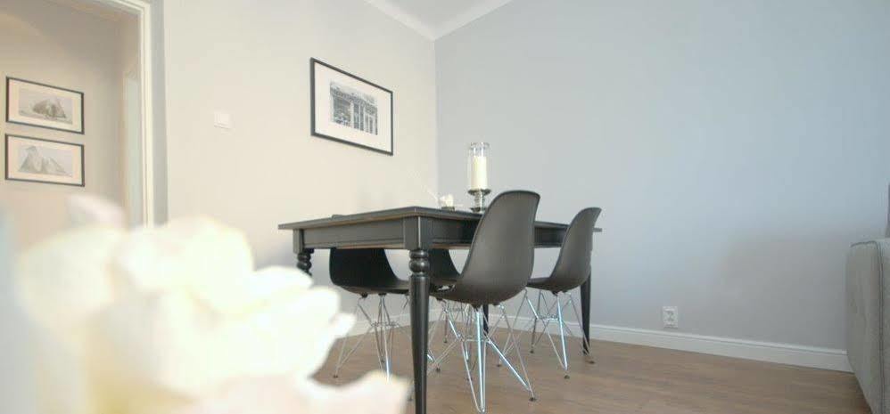 Irs Royal Apartments Apartamenty Irs Nowoczesne Apartamenty Wrzeszcz Danzica Esterno foto